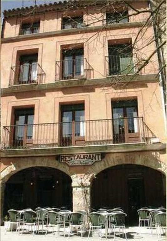 Hotel La Botiga Prades Esterno foto